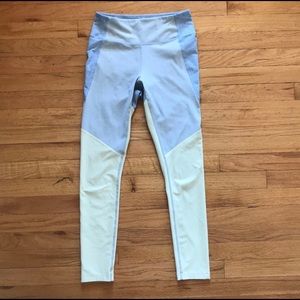 Outdoor Voices 7/8 Leggings Size Small